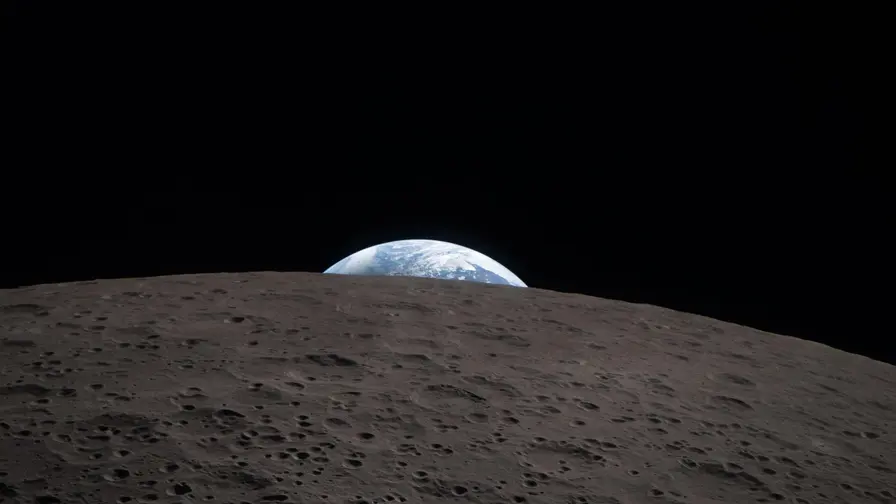 Orbitoje repeticija prieš Mėnulio nusileidimą 2027 m.