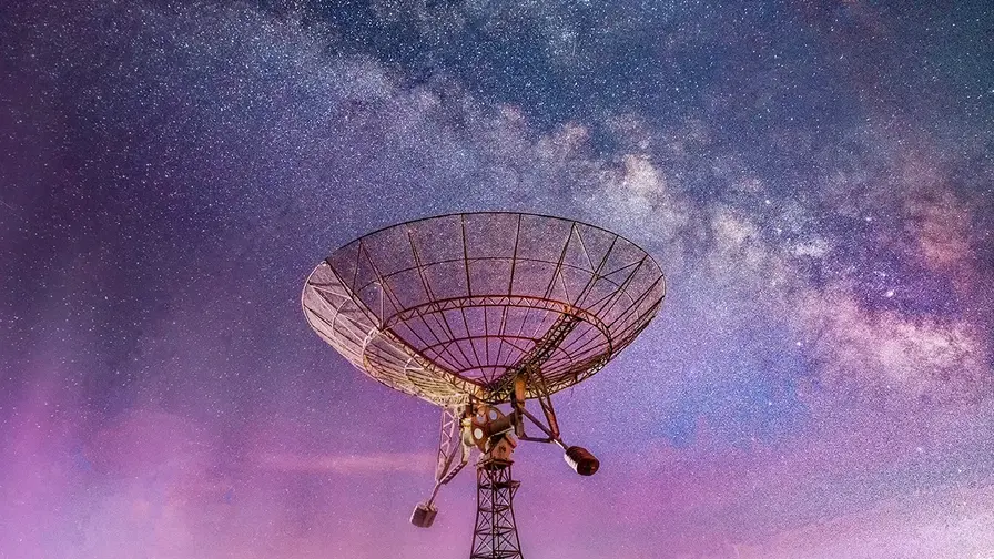 Aiški radijo žinia iš egzoplanetos Beta Pictoris b