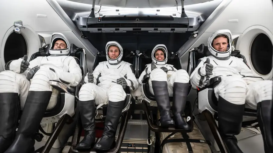 SpaceX Crew-13: greitas susitikimas su Tarptautine stotimi